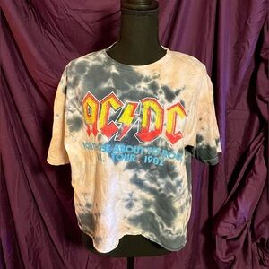 NWOT AC/DC cropped 1X t-shirt